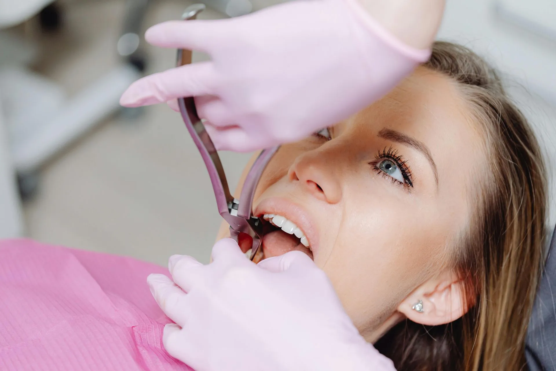 pain-free tooth extractions in West Haven, UT